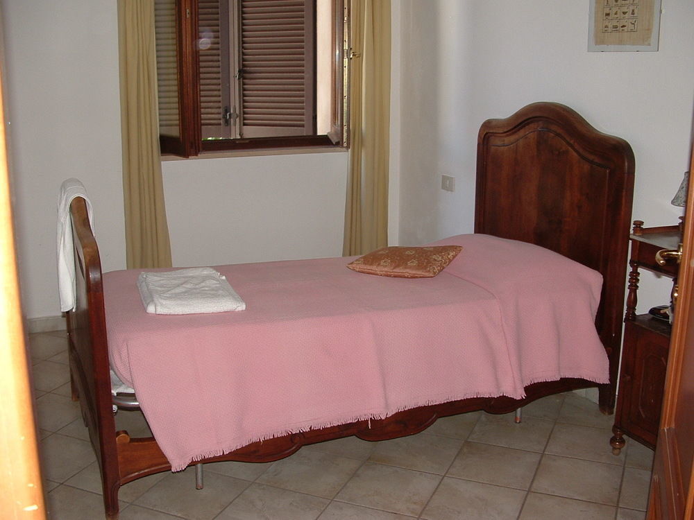 La Chicca B&B Кассине Экстерьер фото