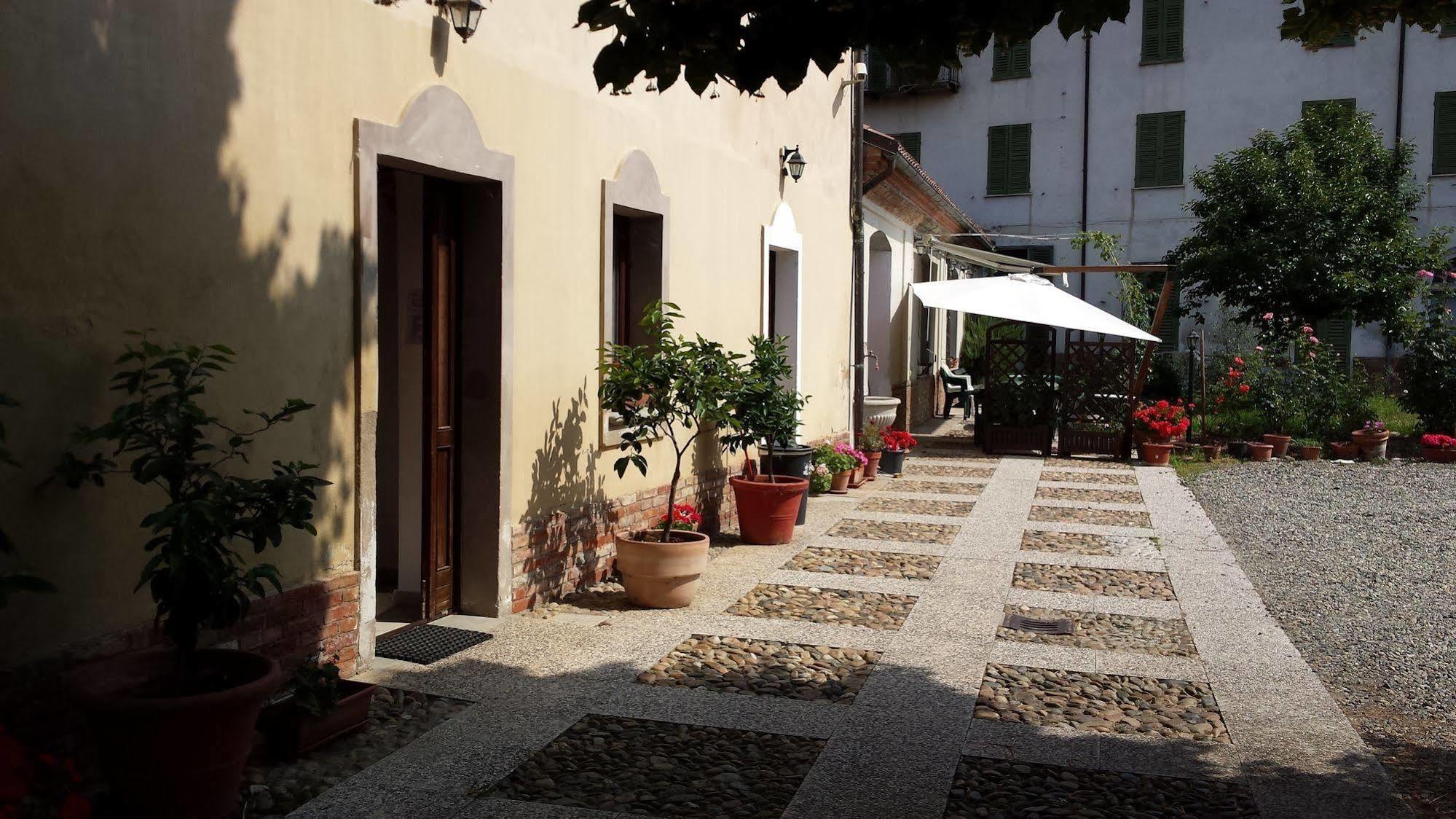 La Chicca B&B Кассине Экстерьер фото